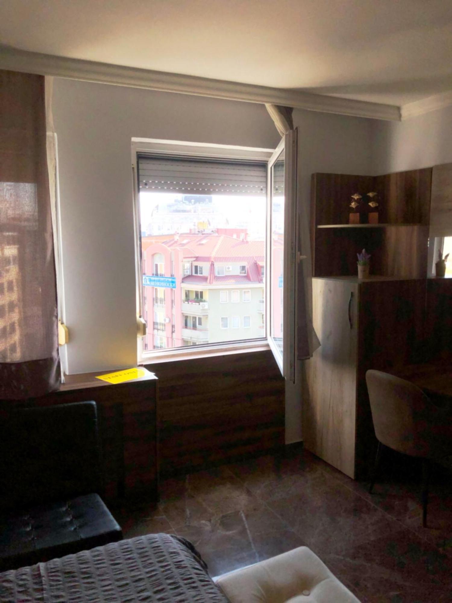 Hotel Room City Square With Great View No Parking Скоп'є Екстер'єр фото